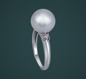 Кольцо с жемчугом бриллианты к-110654бб: белый морской жемчуг, золото 585°